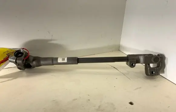Opel Corsa E Steering wheel axle 557805028 39017425