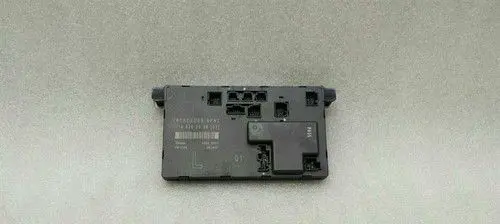Mercedes-Benz CLS C219 Front door A2198202326