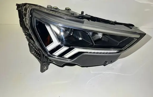 Audi Q3 F3 Headlight/headlamp 83A941034 1090025 1101D660000