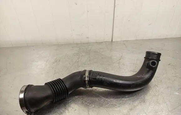 Volvo XC90 Air intake hose/pipe 30769234 B0AMA