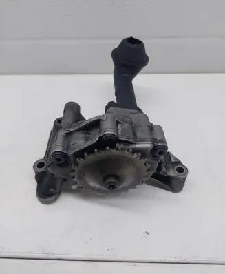 Seat Leon (1P) Oil pump 038115121A