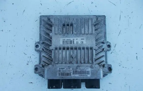 Peugeot 807 Engine control unit/module 5WS40171CT
