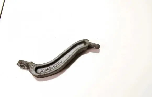 Mercedes-Benz A W169 Engine mounting bracket a1693610040
