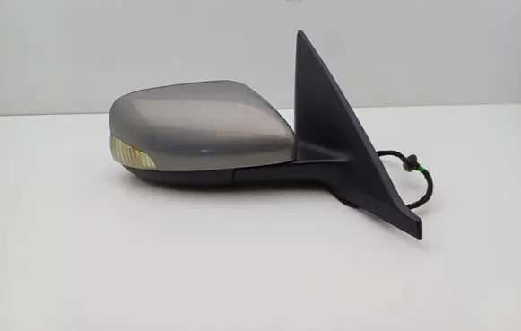 Volvo V50 Front door electric wing mirror E11015850
