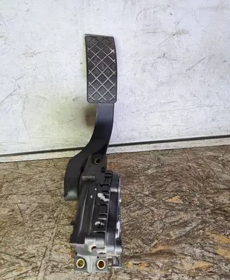 Audi A6 S6 C5 4B Accelerator throttle pedal 8D1723523 6PV00777006