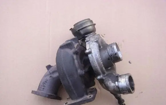 Audi A6 S6 C5 4B Turbo 059145701C