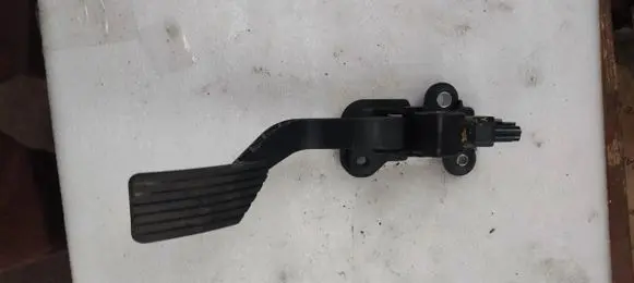 Mitsubishi Eclipse Cross Accelerator throttle pedal 1600A188 22653701023 18264A