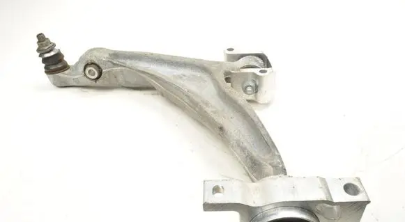 Volvo XC60 Front control arm 32381881