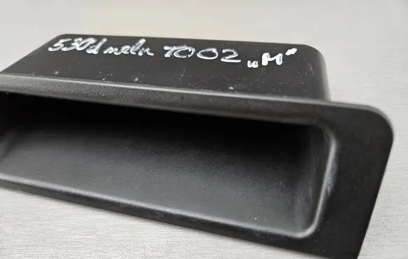BMW 5 E39 Glove box central console 8159701 51168159701 8210445