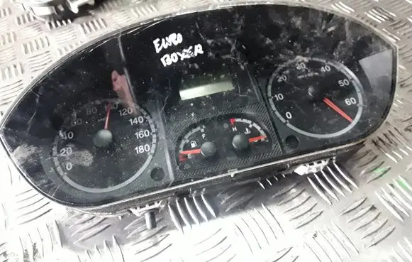 Peugeot Boxer Speedometer (instrument cluster) 1358173080