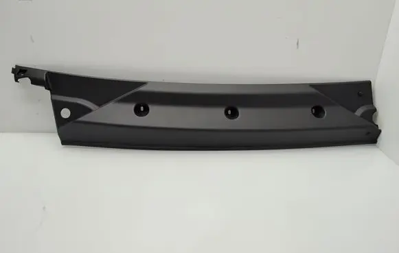 Iveco Daily 6th gen Wiper trim 5801918265 3790