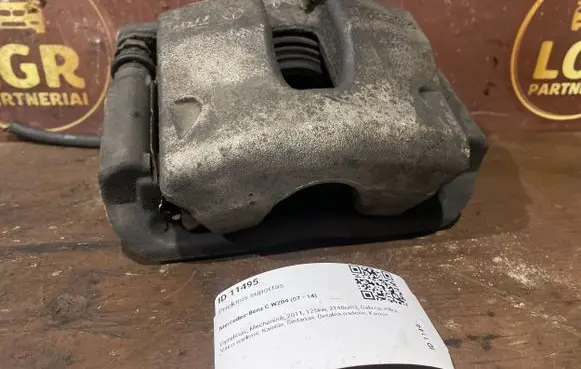 Mercedes-Benz C W204 Front brake caliper