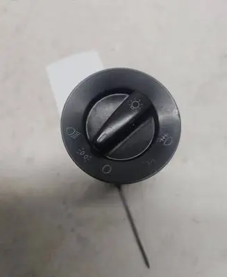 Volkswagen Golf IV Light switch TC41C0941531