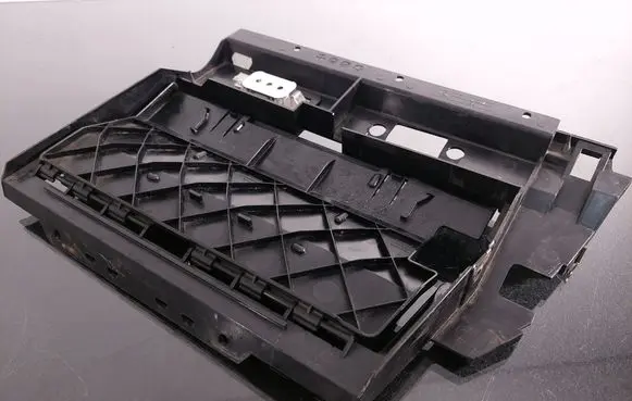 BMW 5 E39 Fuse box cover 511681869139