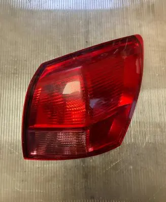 Nissan Qashqai Rear/tail lights