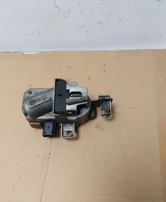 Volvo V50 Steering wheel lock P30776153 T060209F8