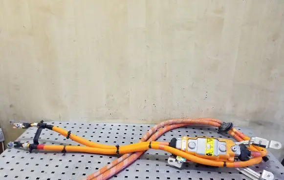 Tesla Model S High voltage cable 105080510E