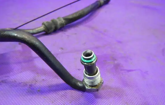 Opel Astra H Power steering hose/pipe/line
