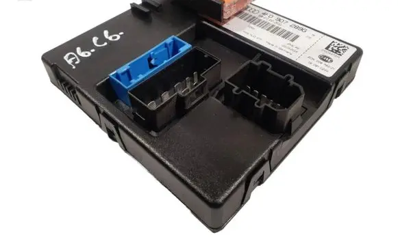 Audi A6 S6 C6 4F Light module LCM 4F0907289G 4F0910289G