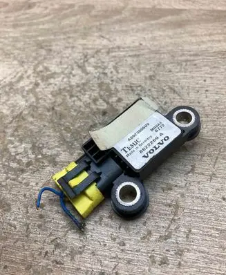Volvo S70 V70 V70 XC Airbag deployment crash/impact sensor 8622269A