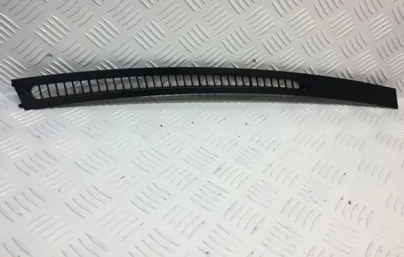 Mercedes-Benz R W251 Dashboard air vent grill cover trim A2518310460