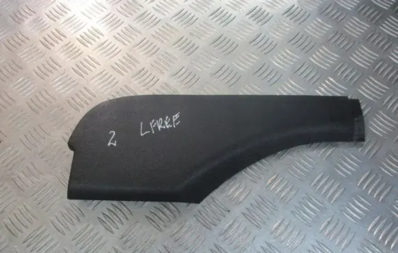 Land Rover Freelander Rear window tailgate spoiler 