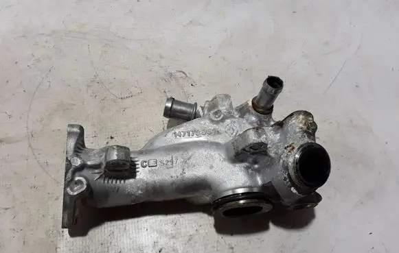 Renault Captur II EGR valve line/pipe/hose 147170061R