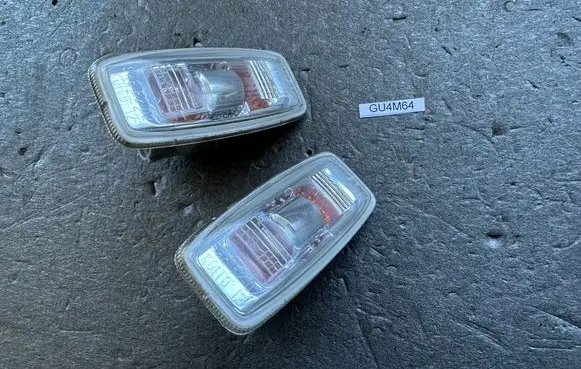 Nissan Patrol Y61 Front fender indicator light 26160EW00A
