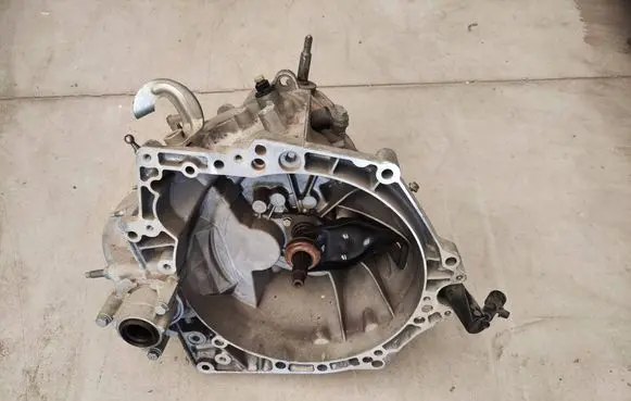 Citroen C4 II Manual 6 speed gearbox 20ET49