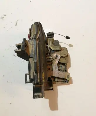 Audi A2 Rear door lock 8Z0839015A