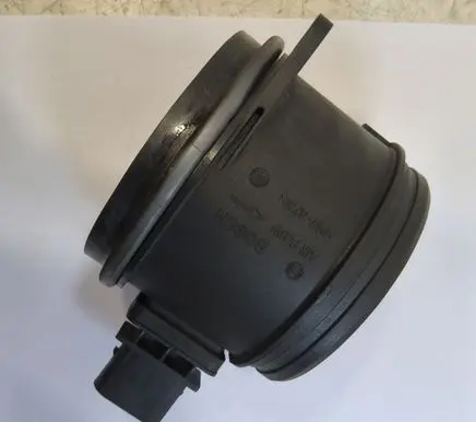 BMW 5 E60 E61 Mass air flow meter F00C2G7041