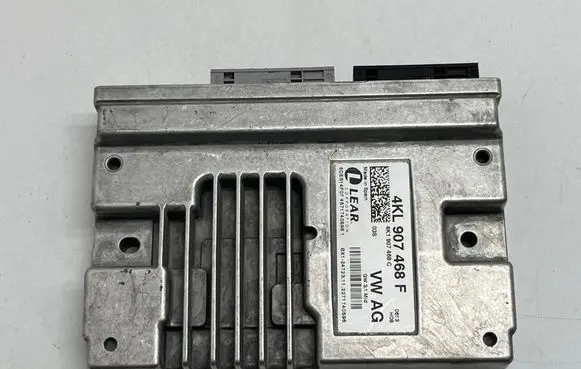 Porsche Cayenne (9Y0 9Y3) Gateway control module 4KL907468F 5DES14F07 4K1907468C