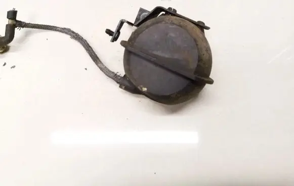 Vacuum air tank