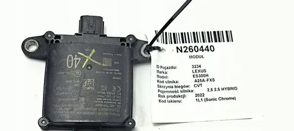Lexus ES VII XZ10 Central body control module 8816233040