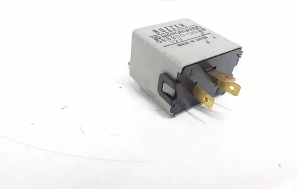 Opel Monterey Other relay 0689000040