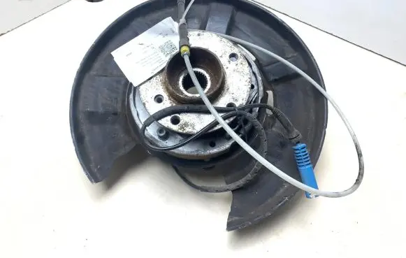 BMW X1 E84 Rear wheel hub spindle/knuckle 