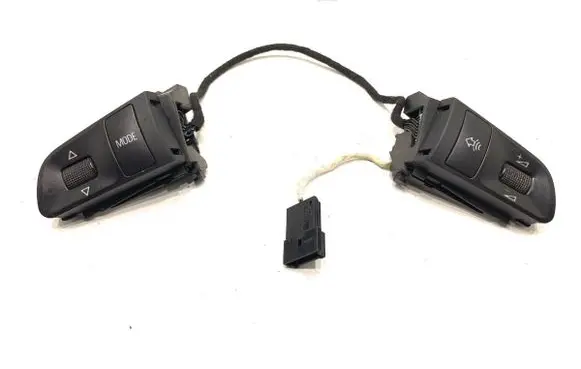 Audi A4 S4 B7 8E 8H Steering wheel buttons/switches 