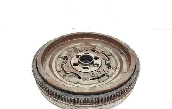 Volkswagen Transporter - Caravelle T5 Flywheel 031218042A 2295000324