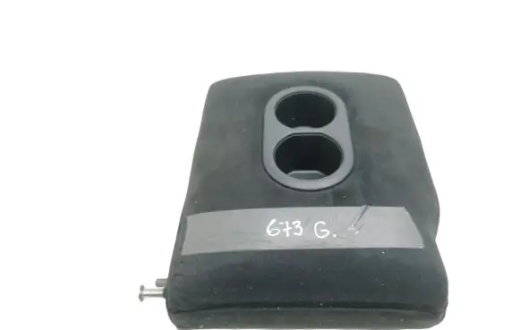 Honda CR-V Rear seat armrest 