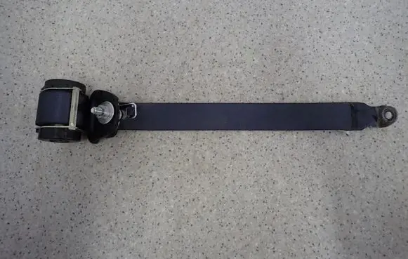 Mitsubishi Outlander Rear seatbelt 609213800