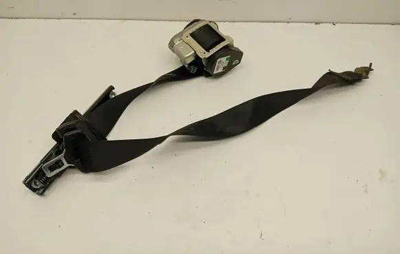 Volkswagen Crafter Front seatbelt