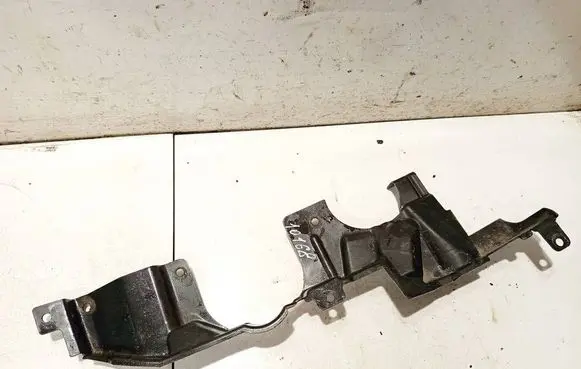 Engine splash shield/under tray