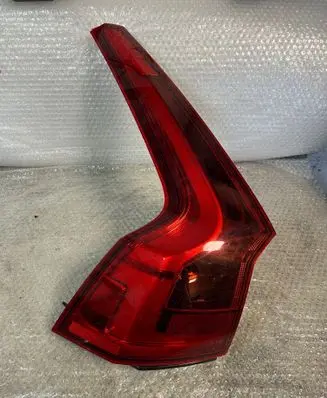 Volvo S90, V90 Rear/tail lights 