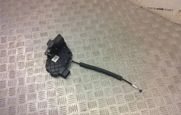 Jaguar XF X250 Front door lock