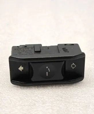BMW 5 E60 E61 Sunroof switch 6907288 03015010 6131