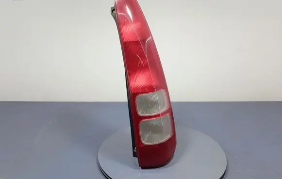 Honda HR-V Rear/tail lights P0003R