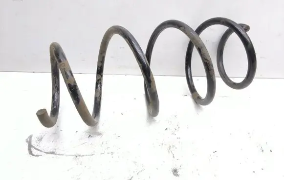 Mercedes-Benz C W204 Front coil spring 