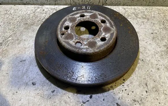 Mercedes-Benz E W211 Front brake disc