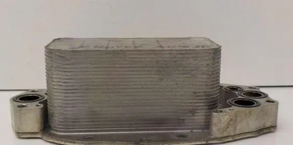 Land Rover Discovery 4 - LR4 Engine oil radiator 