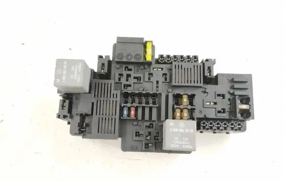Mercedes-Benz S W222 Fuse box set DALISID3718 2139062302 A2139062302